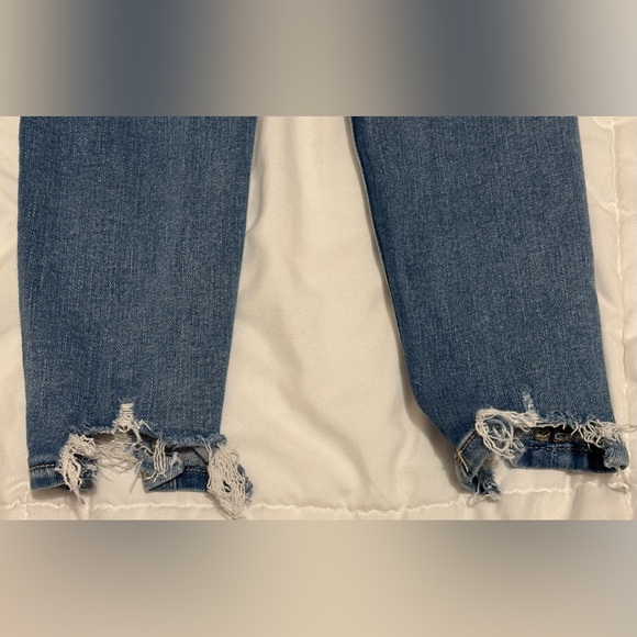 American Eagle Women's High Rise Jeggings Super Stretch Size 00 Distressed - Picture 10 of 12